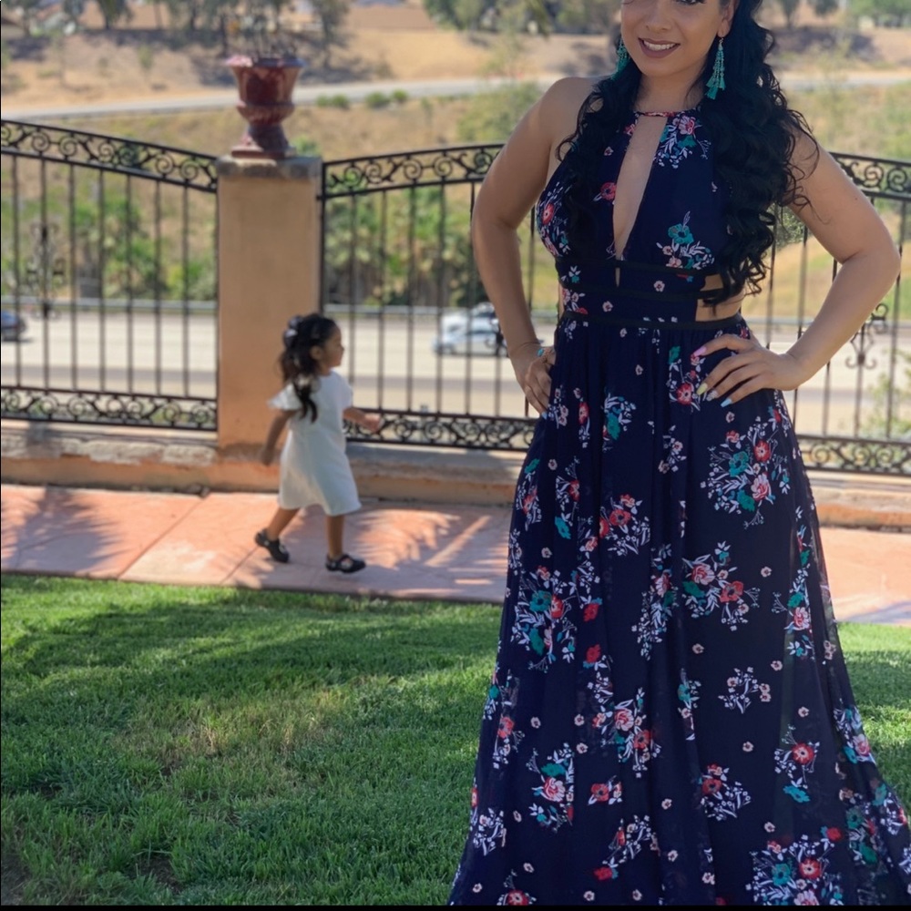 EXPRESS Long Floral Dress Blue Open caged sides